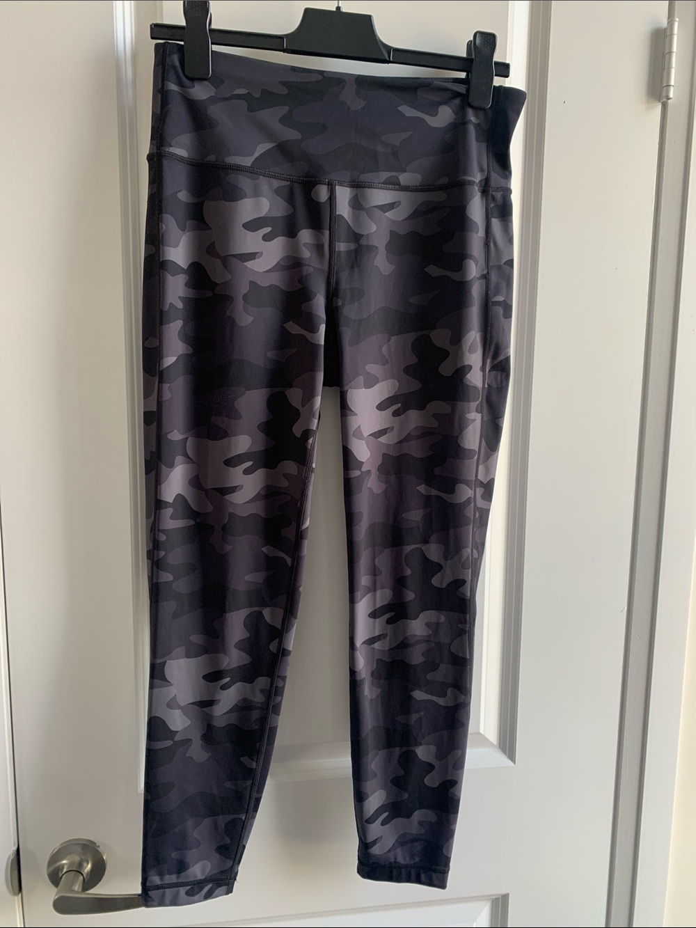 Lole Black & Charcoal Camo High-Rise Leggings